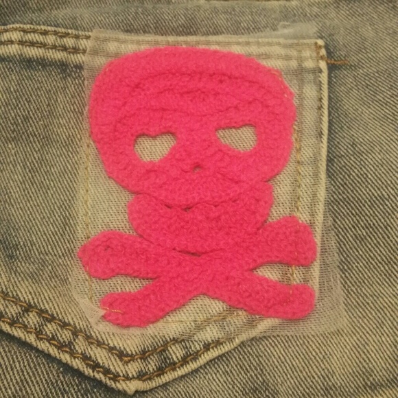 Sold - Picture 4 of 5